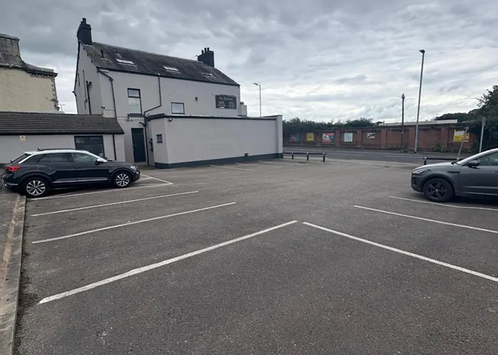 Hotel The Harbour 3*